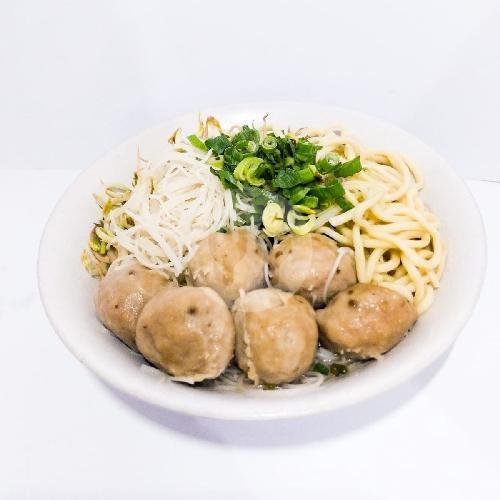 Mie Bakso Kocok Bandung: Surga Kuliner Bakso di Rawamangun