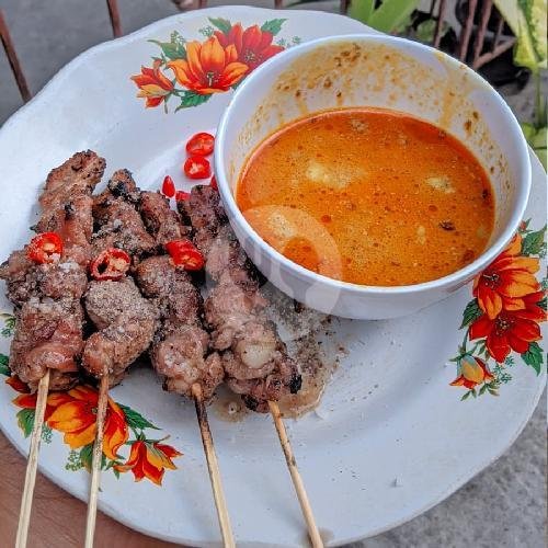 Tengkleng menu Sate Kambing Pak Gandung, Wiyoro Kidul