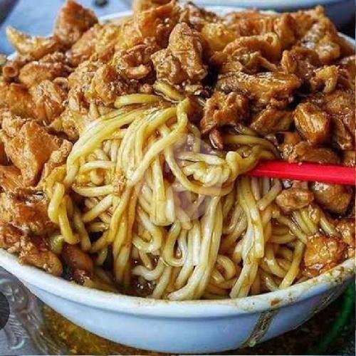 Review Mie Ayam Taqwa Tegalrejo: Pengalaman Makan yang Bikin Tobat!