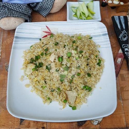 Warung Bemo 99: Tempat Makan Enak dan Instagrammable di Jl. Gubeng Kertajaya Warung Bemo 99: Tempat Makan Enak dan Instagrammable di Jl. Gubeng Kertajaya