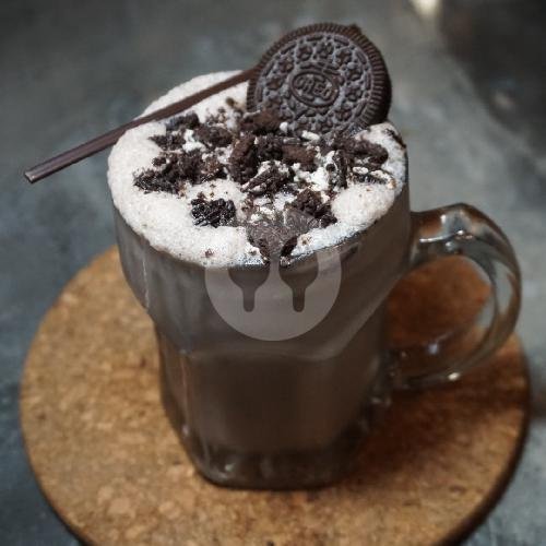 Ice Green Tea Latte menu Jung Coffee