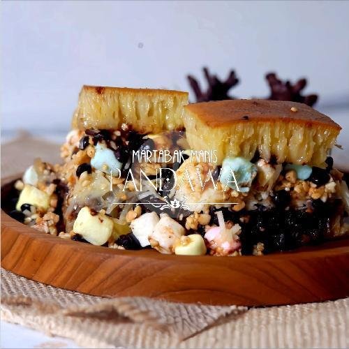 2 Rasa Sedang (Potong Kotak / Roll) menu Martabak Manis Pandawa, Cacaban