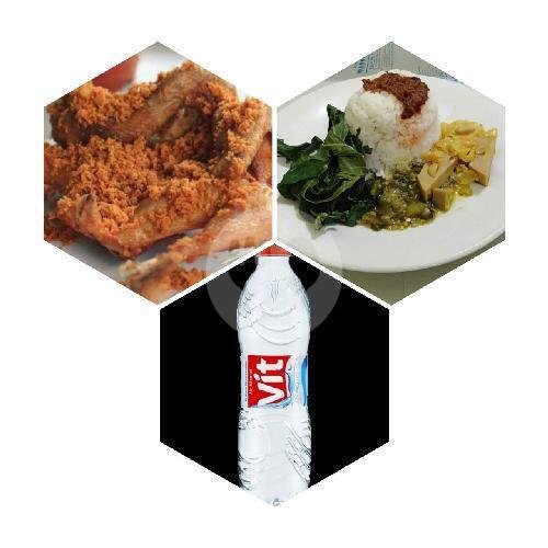 Promo Nasi Ayam Gulai + Air Mineral menu Nasi Padang RM Basalero Gunung Batu, Gunung Batu