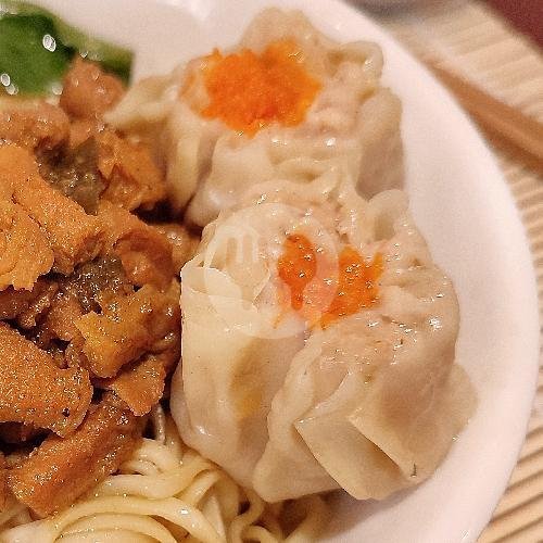 Mie Yamin Pangsit Basah menu Mie Ayam Pangsit Serasa