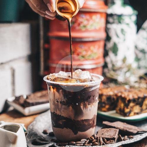 Oat Latte menu Roast Coffee Ketapang, Gajah Mada