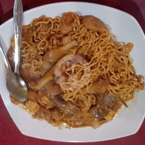 Pandemie Ceker Campur menu Central Seblak, Urip Sumoharjo