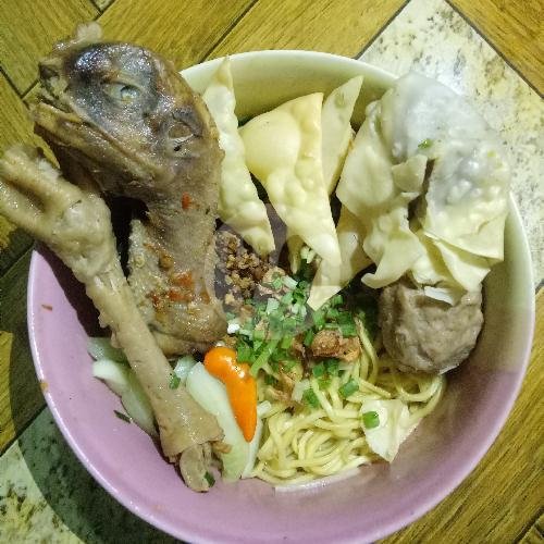 Bakso Iga Jeroan menu Bakso Kuah Pedas Goyang Lidah, Pakis