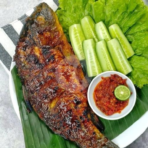 1 EKOR LELE GORENG menu Seafood Restu Ibu 99 Jaya, Ciperna