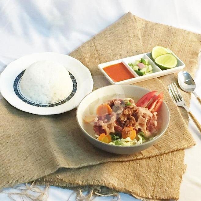 Paket Super Nasi + Aqua menu Sop Buntut Cut Meutia ( Asli ), Sebelah BANK MANDIRI
