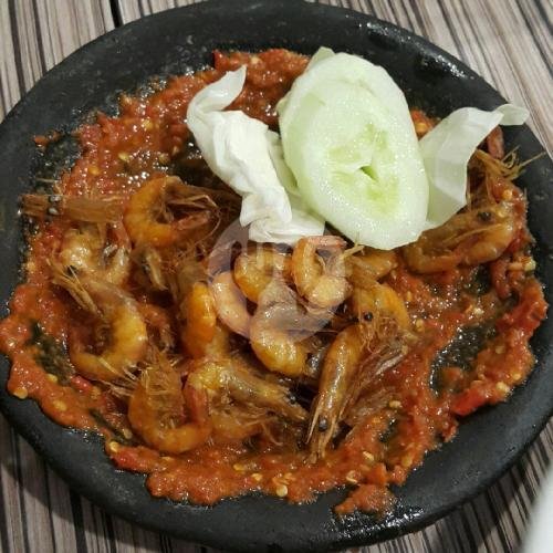 Sambel Belut Gak Spesial menu Sego Sambel Ambyar, Wonocolo