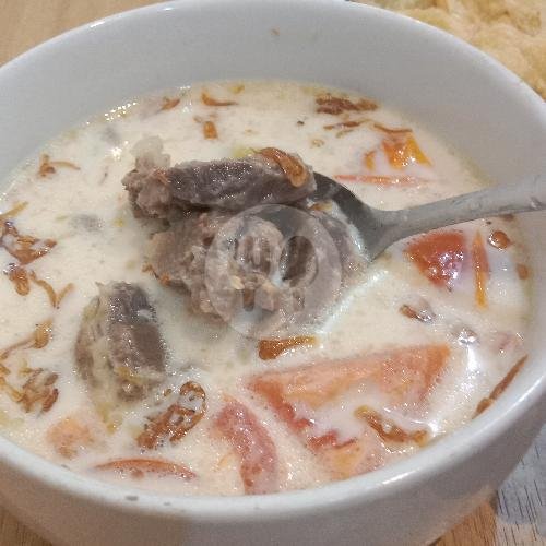 Soto Susu Daging Sengkel menu Nasi Tim Pasar Pagi Nau-Nau, Pejagalan