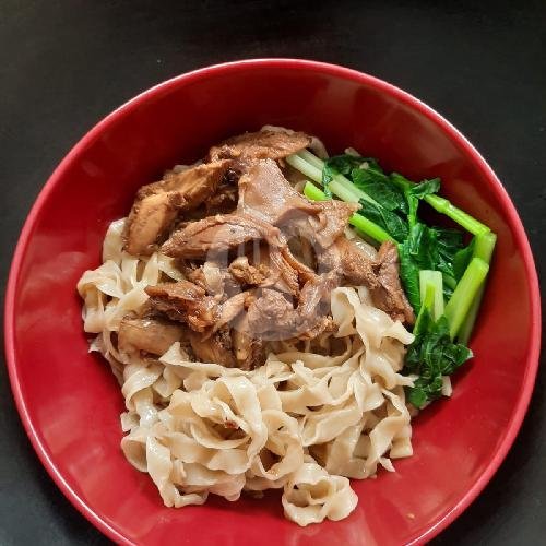 Bakmi Lebar Rebus Daging Campur menu Bakmi O Ten, Green Ville