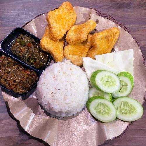 Nasi Nugget Telur Gimbal menu Sate Taichan Didi 25, Grogol