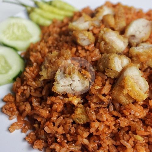 Kwetiau Goreng + Ayam menu Wapan (Nasi Goreng Ayam - Mie - Telor Gongso), Sawahan