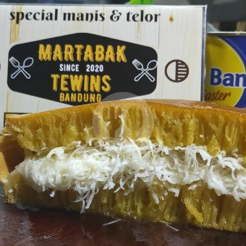 Keju Coklat Susu menu Martabak Tewins Bandung