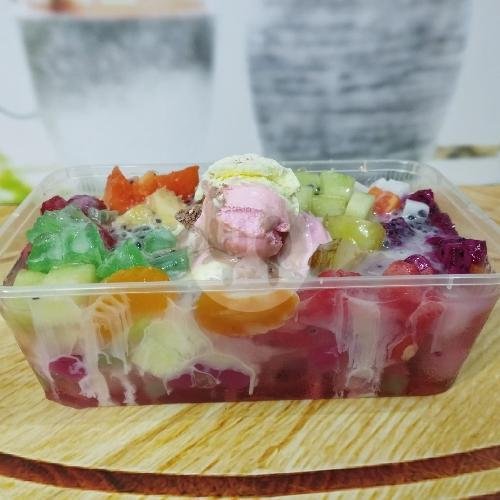 Sop Buah ILICHIL Premium Kemasan Thinwall 750ml menu Rujak Jambu Kristal Kios Navika, Leuwianyar