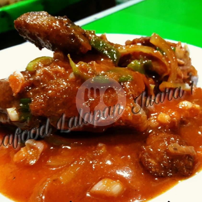 Ayam Saos Padang menu Seafood & Lalapan Juara 1 Cak Khoirus, Dieng