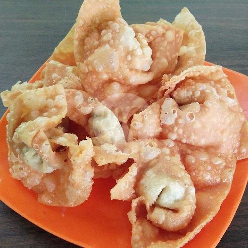 Pangsit Goreng menu Mie Pinangsia Totogan Ayin, Jebres