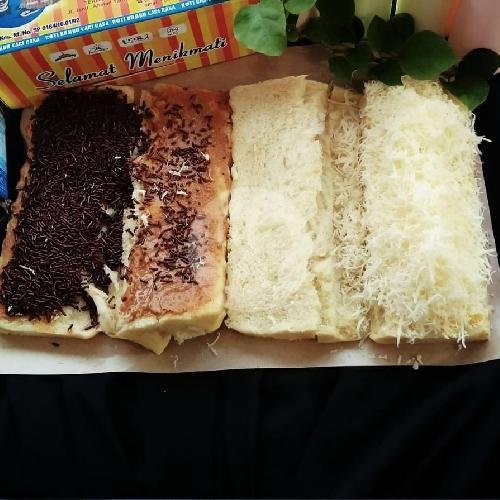 Roti Bakar Cari Rasa Kosambi Kurdi: Surga Roti Bakar di Bandung yang Wajib Dicoba