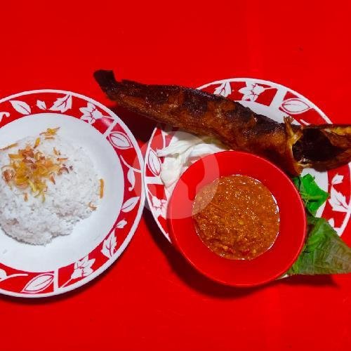 Review Warung Moro Seneng: Surga Kuliner di Sukabumi yang Wajib Dikunjungi