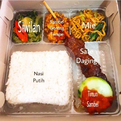 Lodeh Tahu Tempe Pedas menu Warung Bu Bas, Sawojajar