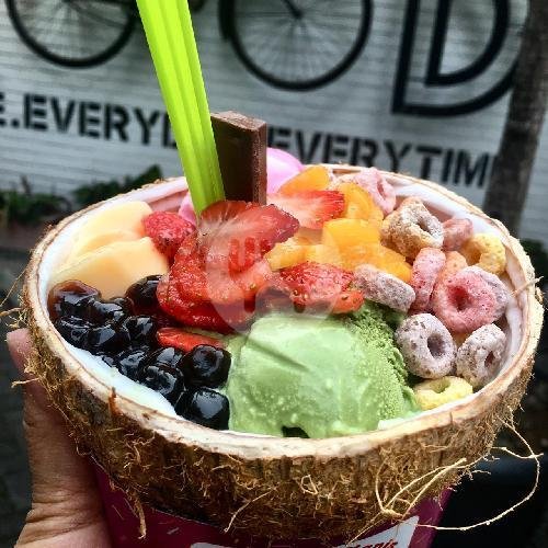 Pudding Favorite Regular menu Mangkok Manis, Cihampelas