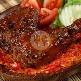Ayam Kosek menu Waroeng Ndeso, Perjuangan