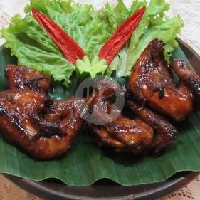 Baso Tusuk menu Warung Nasi Ampera, Kalimalang