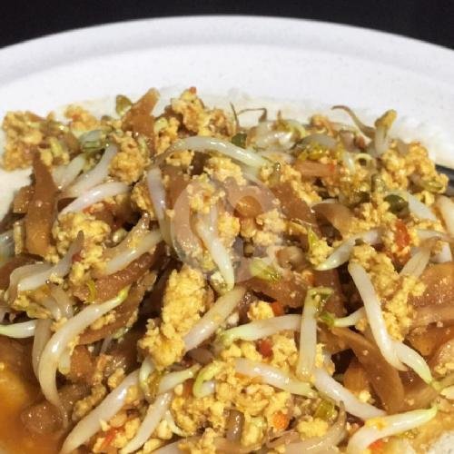 Lumpia Basah Sosis menu Lumpia Basah Rizqia, Cirateun