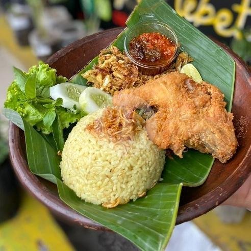 Ayam Geprek Mozzarella + Nasi menu Warung Makan Neng Hera