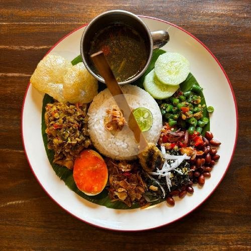 Nasi Ayam Bakar Taliwang menu BALI DARI SELATAN, Wijaya Timur Raya