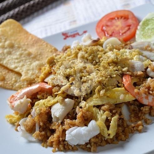 Pangsit Goreng ( 8 Pcs) menu Bakmi Naga Resto, City Plaza Jatinegara