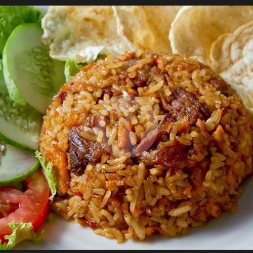 Review Nasi Goreng Yasmin Ciputat: Pengalaman Kuliner yang Campur Aduk