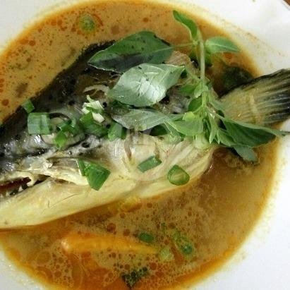 Gulai / Soup Kepala Ikan Nila menu Iwak Segerr, Abdulrahman Saleh