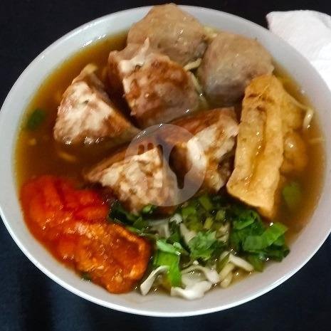 Bakso Telur menu Mie Ayam Bakso Solo Pak Eko, Malang