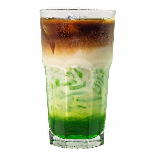 Ayam Fillet Crispy Blackpepper + Lemonade menu Warkop Brewok, Madiun