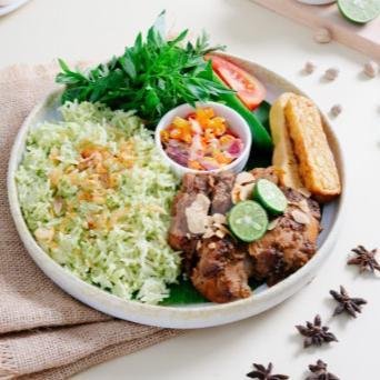 Kwetiaw Goreng menu Bowling Fruit Bar - Es Buah & Jus, Condongcatur