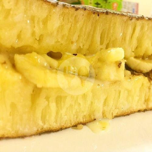 Cokelat Kacang menu Martabak MMH Junior, Jl. Raya Sasak Bubur