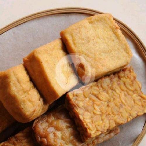 Nasi Pecel Komplit Telur Dadar menu Omah Raos Spesialis Nasi Pecel dan Iga, Pondok Gede
