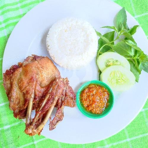 Review Restoran Bebek Kala: Menyusuri Kenangan Rasa Autentik Jawa di Kartasura