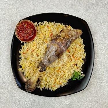 Kabsah Dujaj ( Nasi Kabsah Dengan Daging Ayam Oven ) menu Resto Kebuli Tarim, Jl Borobudur No 66 Malang