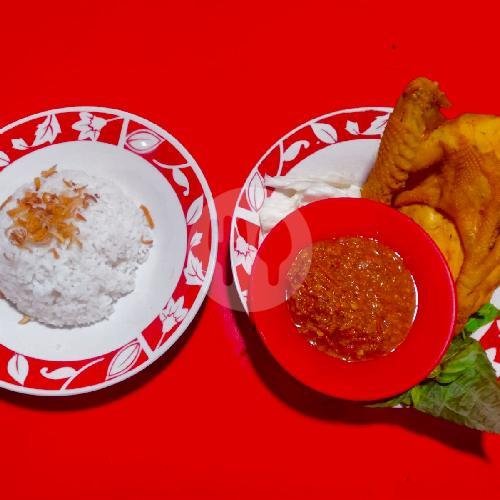 Ayam Kampung Goreng menu Warung Moro Seneng