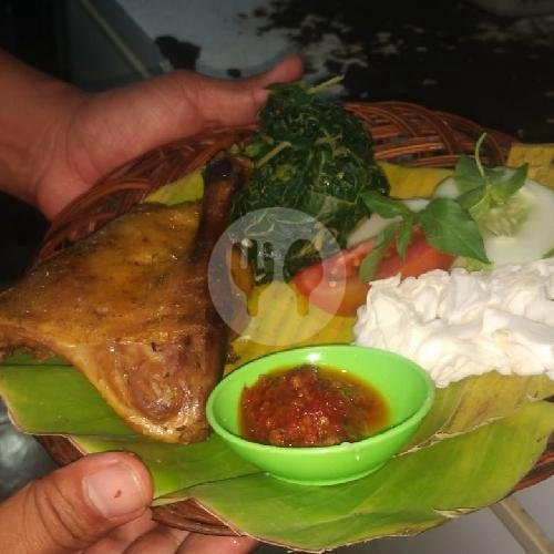 Sosis Solo menu Sop Manten Mbah Atmo, Delanggu