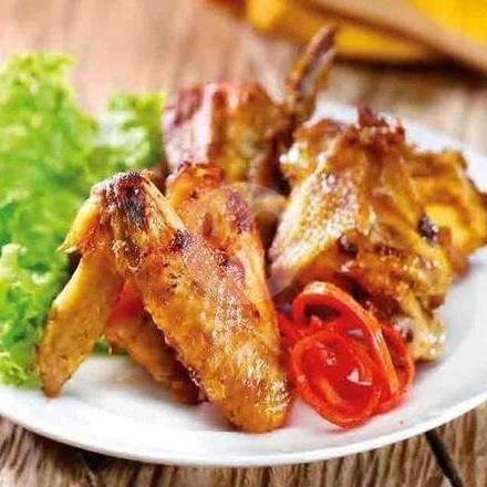 Ayam Kampung Goreng menu Entog Cengkir Pojok, Rawalumbu