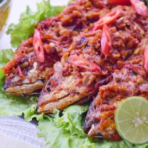 Nasi + Ayam Opor menu RM. Padang Saloka, Cendrawasih