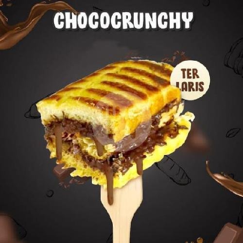 Roti Bakar Kasino Chocomaltine Crunchy + Keju menu Roti Bakar & Kukus Nadira, Gg. Awi Gombong