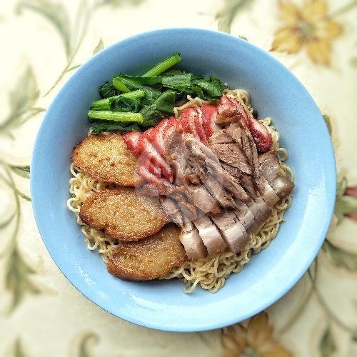 Nasi Babi Hakka menu Mie Hakka, Mulyorejo