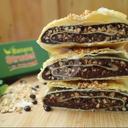Mega Diskon - Choco Banana Strudel menu Banana Strudel, WR Supratman