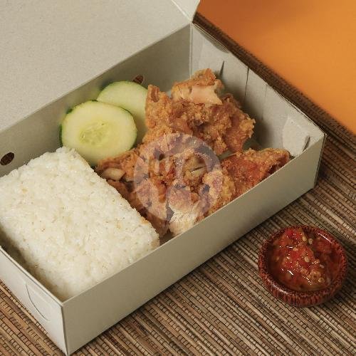 Nasi Ayam Geprek Dada/Paha Atas menu Ayam Kisanak, Sumbersari