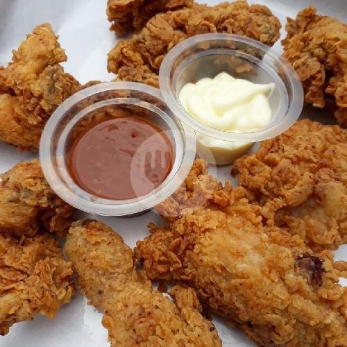 Sweet Chicken (Half) menu Fatboyman, Cihanjuang